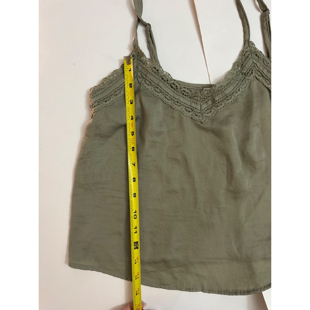 Hollister Olive Green Crochet Lace Trim Cami Top Womens XS Adjustable Straps - Picture 4 of 8